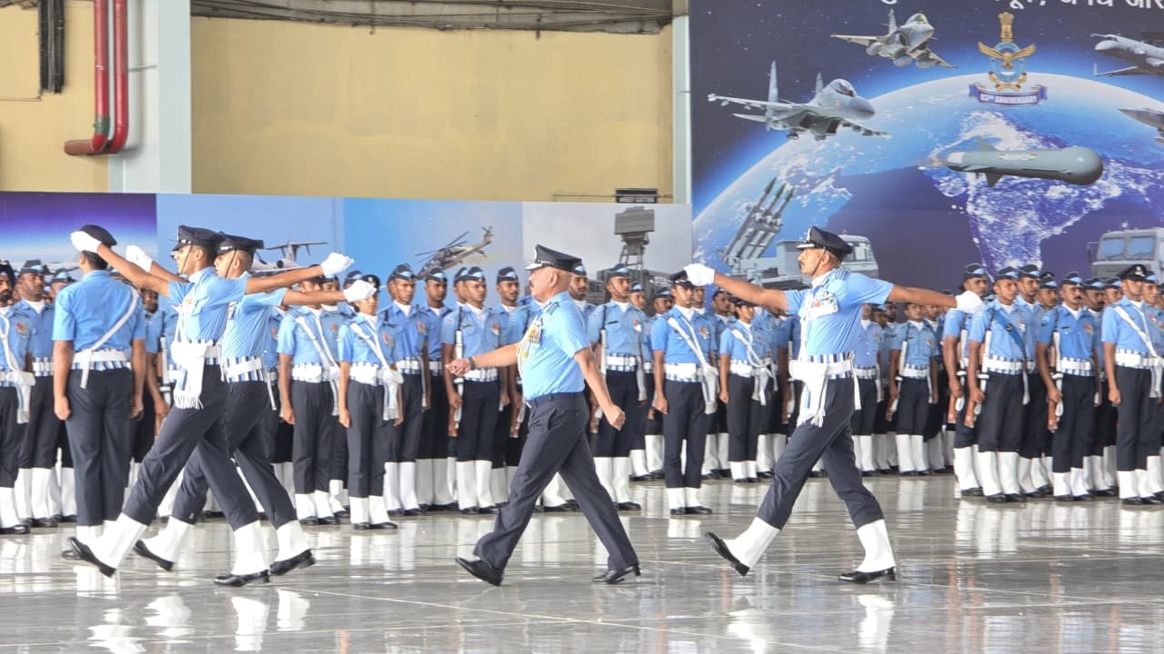 Indian Air Force Holds Full Dress Rehearsal Ahead of 93rd Anniversary