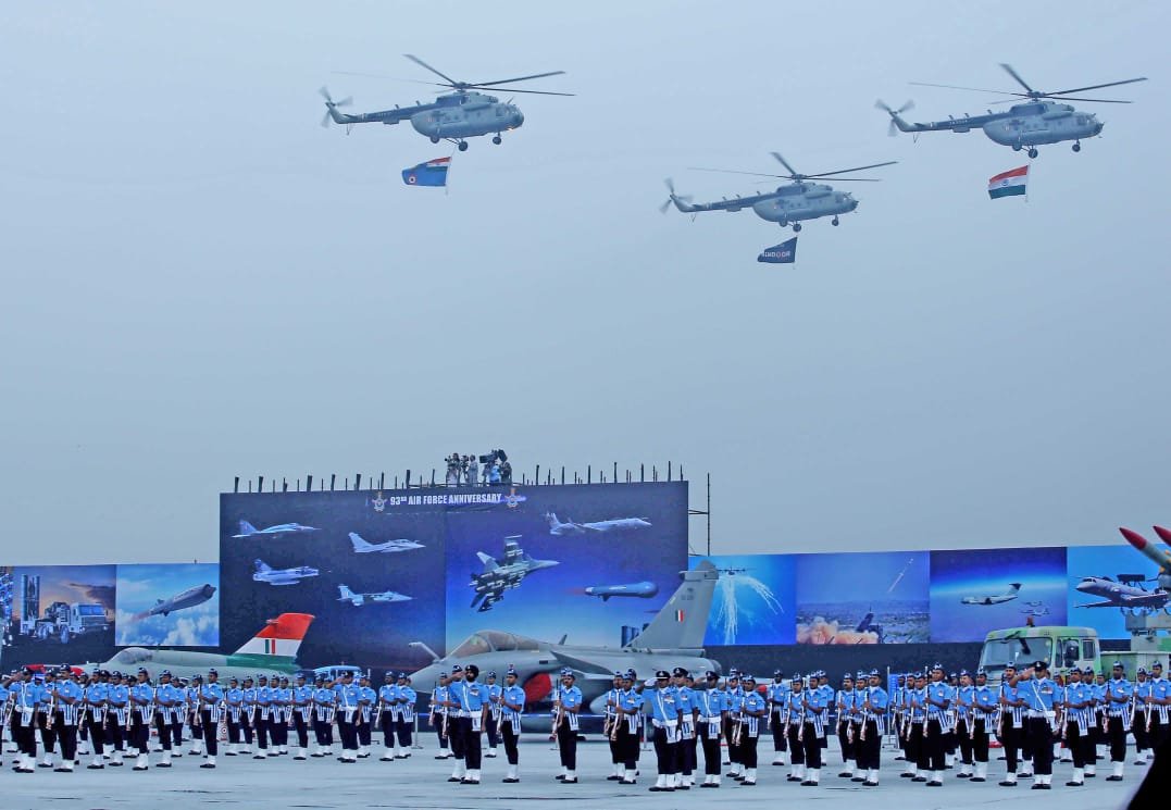 IAF Celebrates 93rd Anniversary with Aerial Display at Hindan Airbase