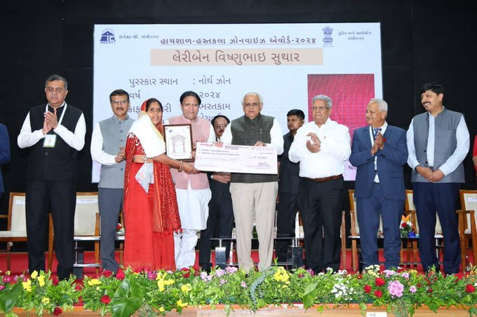 રાજ્યના હાથસાળ-હસ્તકળા ક્ષેત્રે સિદ્ધિ મેળવનારા 19 જેટલા કારીગરને રાજ્ય સરકાર દ્વારા પુરસ્કાર અપાશે