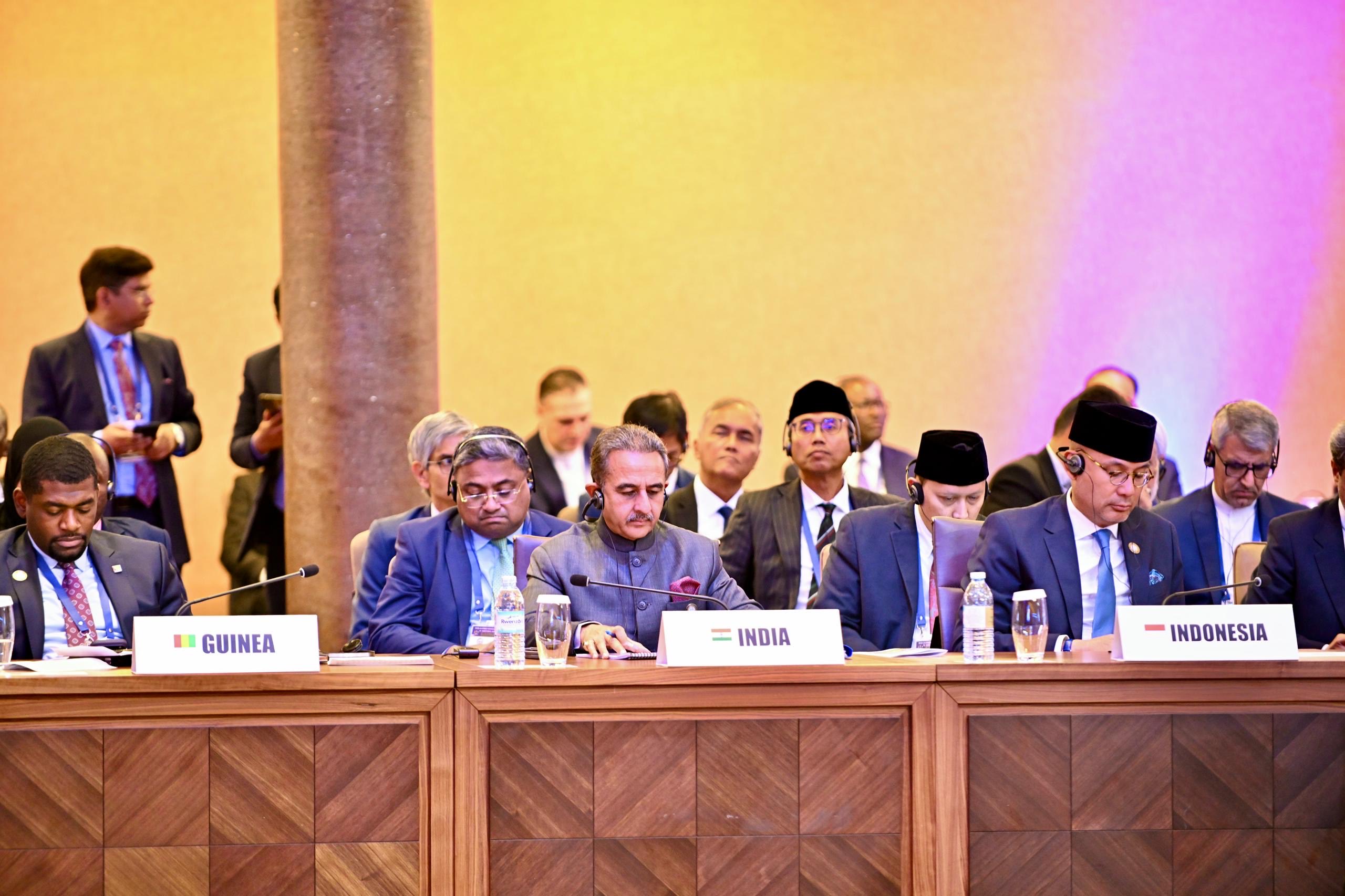 विदेश राज्य मंत्री कीर्तिवर्धन ने पश्चिम एशिया में शांति और स्थिरता पर जोर दिया