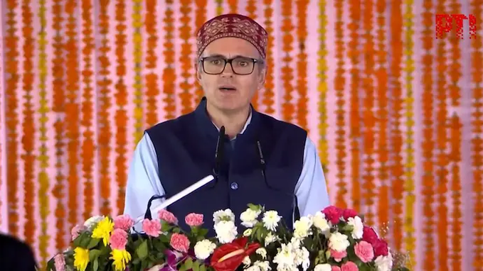 CM Omar Abdullah Hands Over Regularisation Orders to 863 Education Workers in J&K