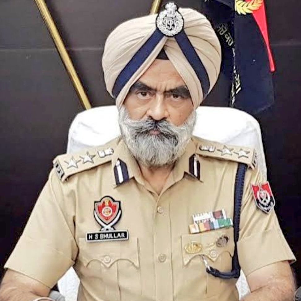 सीबीआई ने रिश्वतखोरी के मामले में पंजाब में भारतीय पुलिस सेवा के वरिष्‍ठ अधिकारी हरचरण सिंह भुल्लर को गिरफ्तार किया