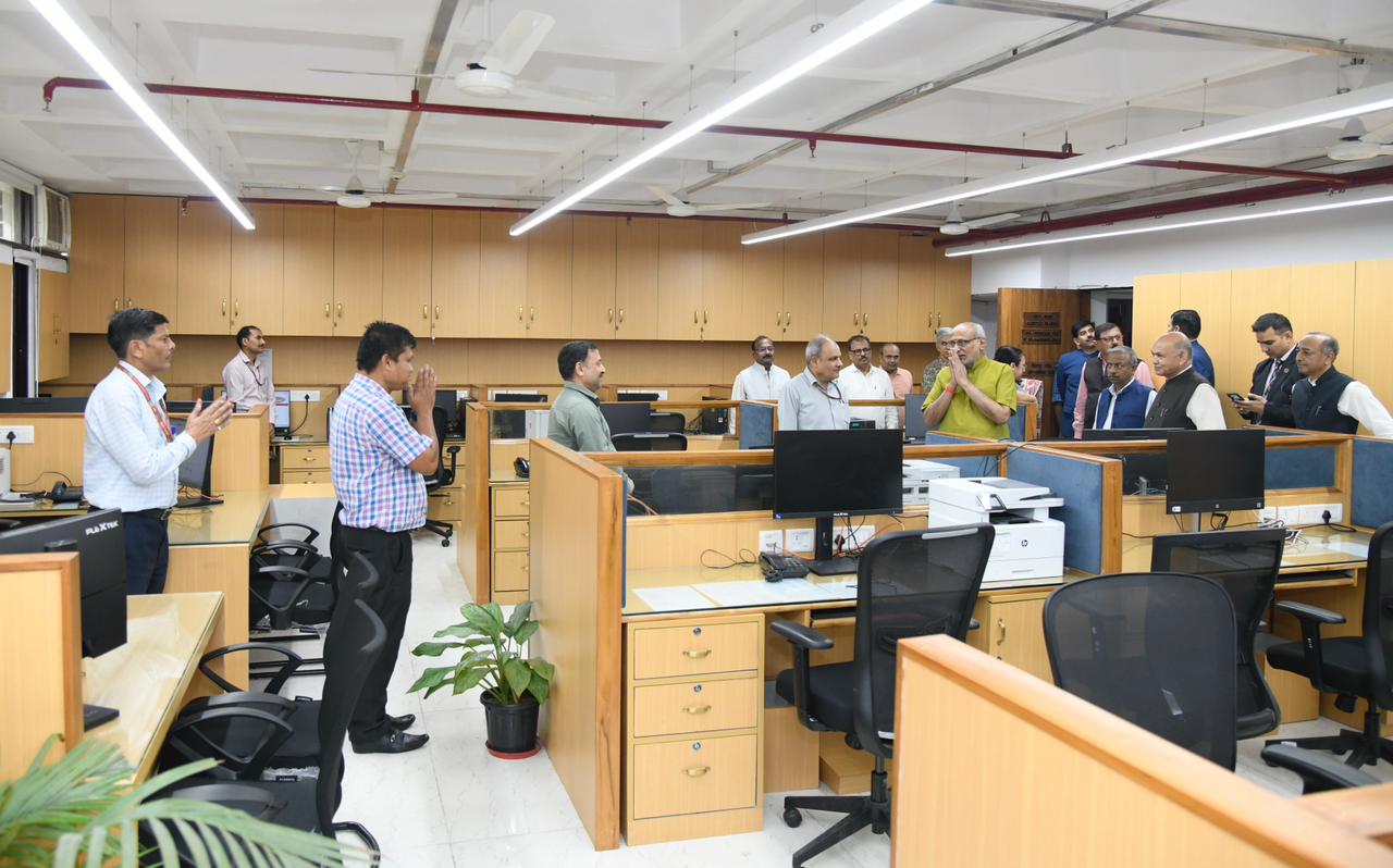 VP C. P. Radhakrishnan Visits Rajya Sabha Secretariat, Lauds Staff Dedication