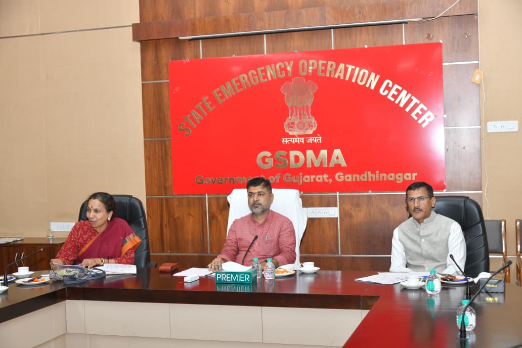 વરસાદની સ્થિતિ અંગે રાજ્યમંત્રી સંજયસિંહ મહિડાએ ઉચ્ચ અધિકારીઓ સાથે બેઠક યોજી-અન્ય મંત્રીઓએ પણ સ્થિતિનો તાગ મેળવ્યો