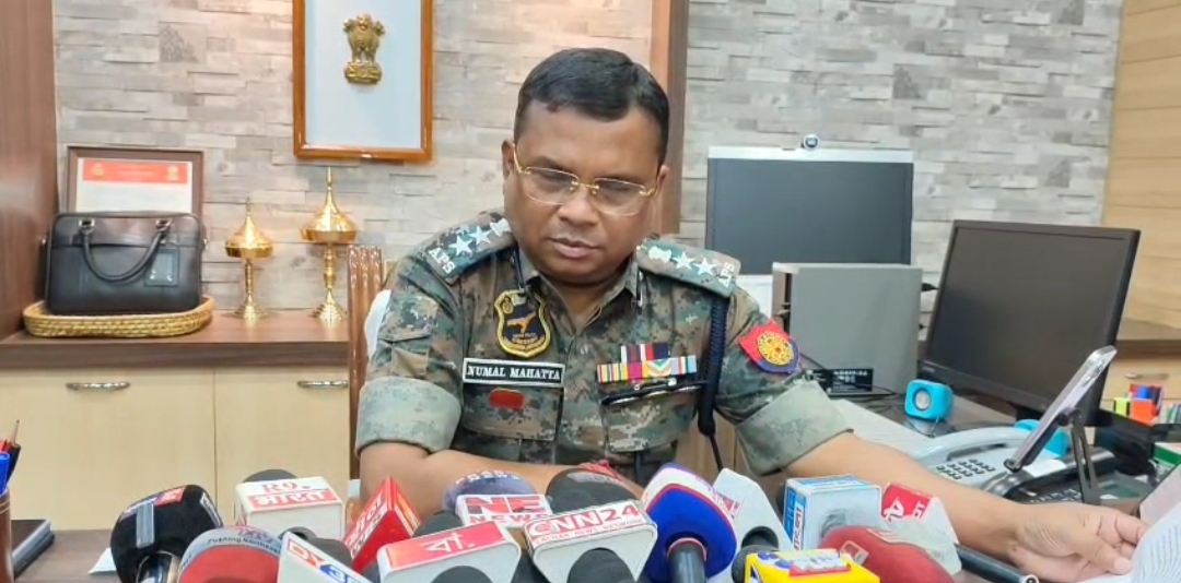 শিলচৰত গ্ৰেপ্তাৰ হোৱা কেইবাগৰাকী ভুৱা চিকিৎসক নেটৱৰ্কৰ আঁৰৰ মূল ব্যক্তি ডাঃ জয়ন্ত প্রসাদ দাসক গ্ৰেপ্তাৰ