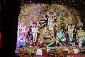 দেৱী দুৰ্গাক বিজয়া দশমীত যথাবিহিত ৰীতি-নীতিৰে বিসৰ্জন দিয়া হৈছে