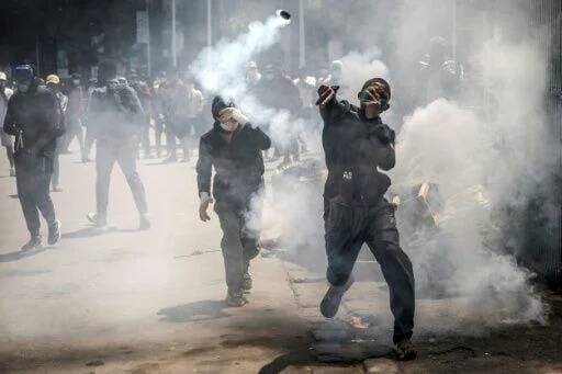 Madagascar: Groups of soldiers join anti-govt protesters against President Rajoelina’s rule