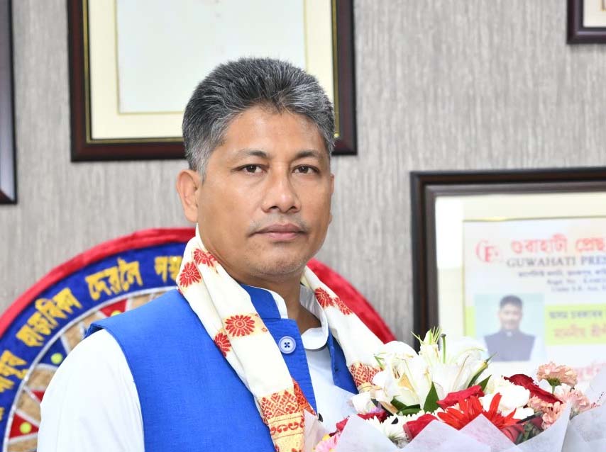 ১৫ খন ঠাইত বৃহৎ জলাশয় খননৰ পৰিকল্পনা জলসম্পদ বিভাগৰ