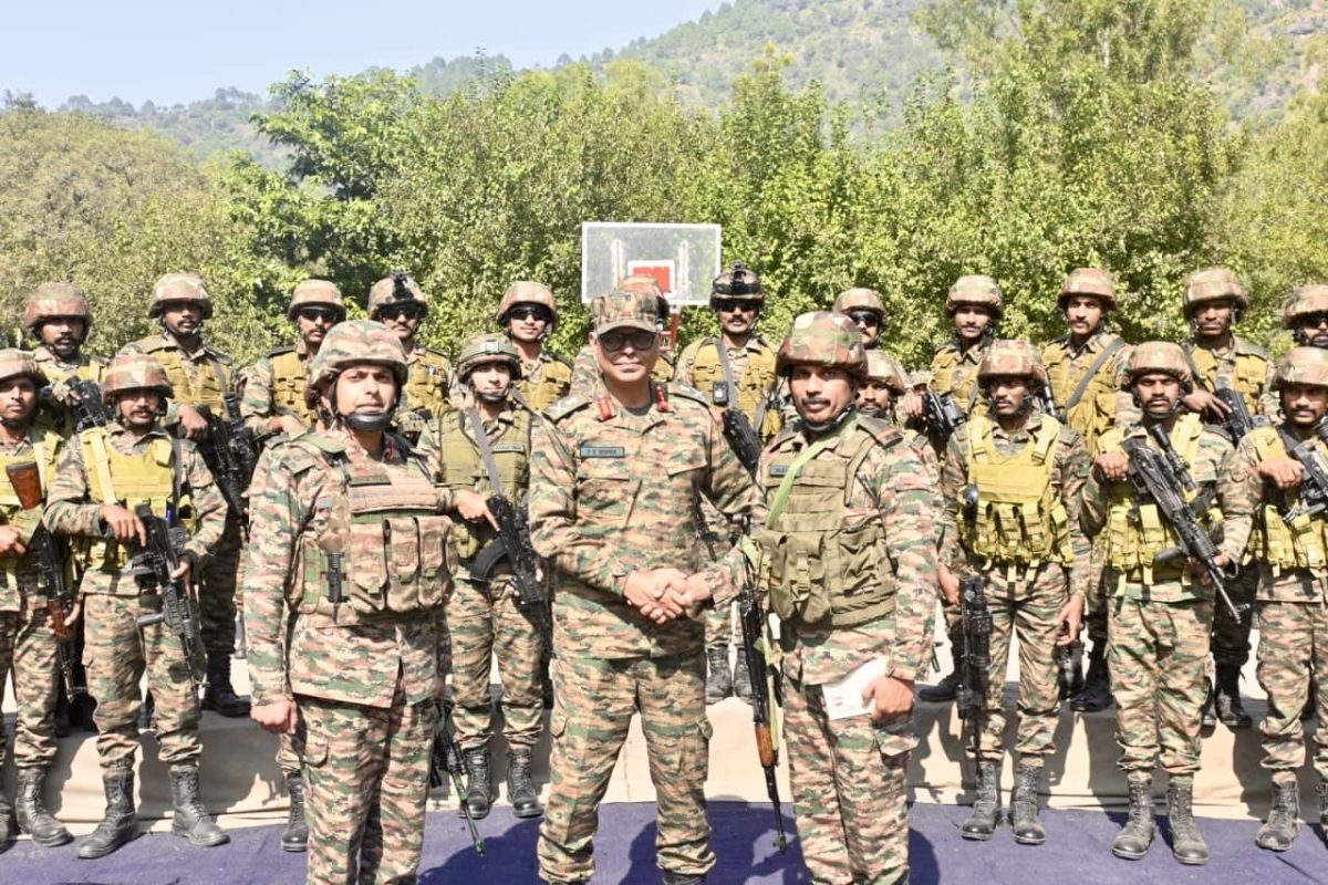 Lt Gen P K Mishra Reviews Operational Readiness Along LoC in Rajouri and Poonch