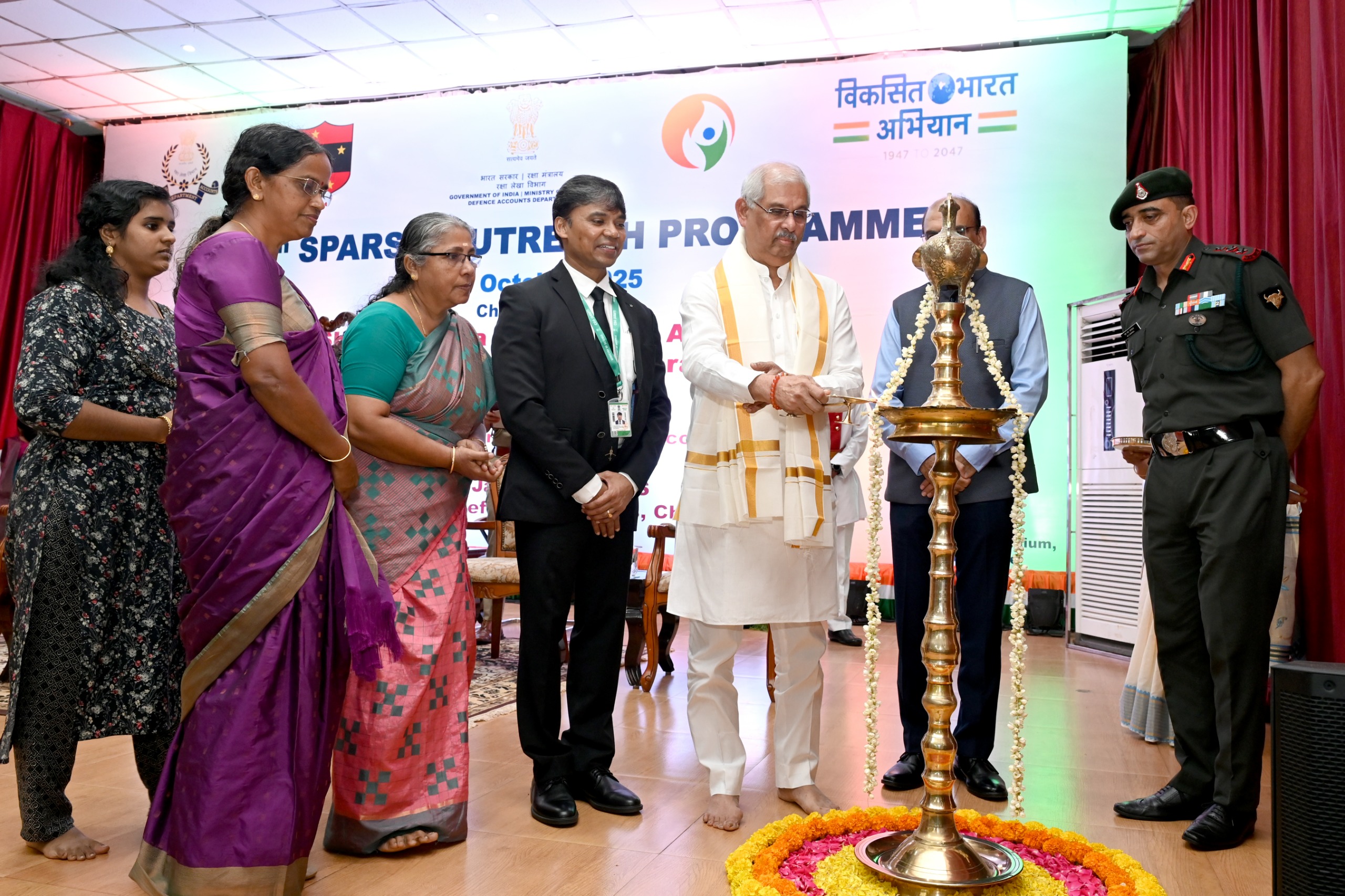 केरल के राज्यपाल राजेन्द्र विश्वनाथ आर्लेकर ने स्‍पर्श आउटरीच कार्यक्रम का उद्घाटन किया