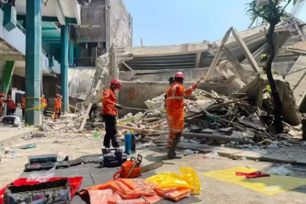 Death Toll Rises to 54 in Indonesian School Collapse as Rescue Efforts Continue