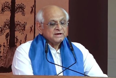 ગૂજરાત વિદ્યાપીઠના પદવીદાન સમારંભમાં મુખ્યમંત્રી ભૂપેન્દ્ર કહ્યું કે, ગાંધી મૂલ્યો અને સ્વદેશીના સંવાહક બની યુવાશક્તિ ‘આત્મનિર્ભર ગુજરાતથી આત્મનિર્ભર ભારત’નું નિર્માણ કરશે