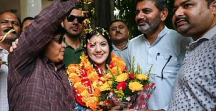 BJP’s Devyani Rana Files Nomination for Nagrota By-Election in J&K