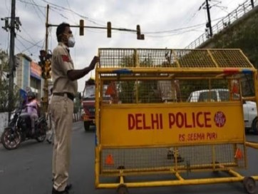 दिल्ली पुलिस द्वारा दिवाली के मद्देनजर पूरे शहर में बहुस्तरीय सुरक्षा व्यवस्था लागू की गई