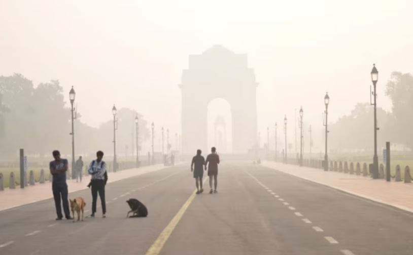 Delhi Air Quality Shows Slight Improvement, AQI at 250