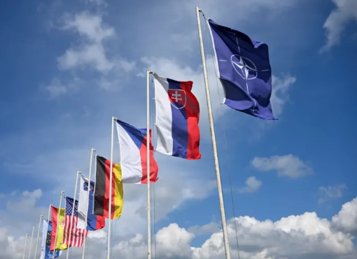 EU, NATO Vow Tougher Sanctions on Russia, Faster Arms Deliveries to Ukraine at London Summit