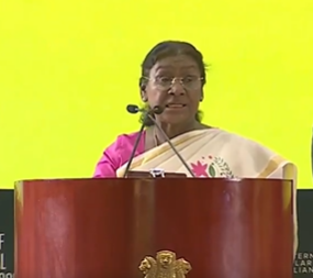 भारत हवामान बदलाचा सामना करण्यासाठी वचनबद्ध-राष्ट्रपती भारत हवामान बदलाचा सामना करण्यासाठी वचनबद्ध-राष्ट्रपती