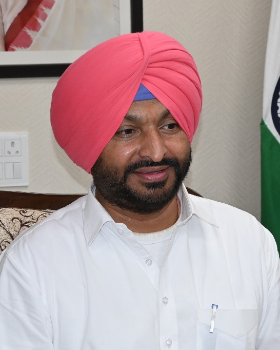Union Minister of State for Railway Ravneet Singh  Assures Centre’s Support to Flood-Hit Punjab