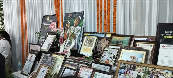 প্ৰাণৰ শিল্পী জুবিন গাৰ্গৰ মৃত্যুৰ এমহীয়া উপলক্ষে শিল্পীগৰাকীলৈ জনতাৰ শ্ৰদ্ধাঞ্জলি