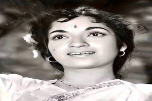 Veteran Actress and Dancer Sandhya Shantaram Cremated in Mumbai