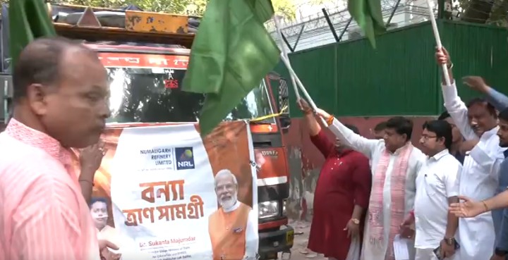 पश्चिम बंगाल में बारिश और भूस्खलन प्रभावित सिलीगुड़ी में केंद्र सरकार ने भेजी मदद