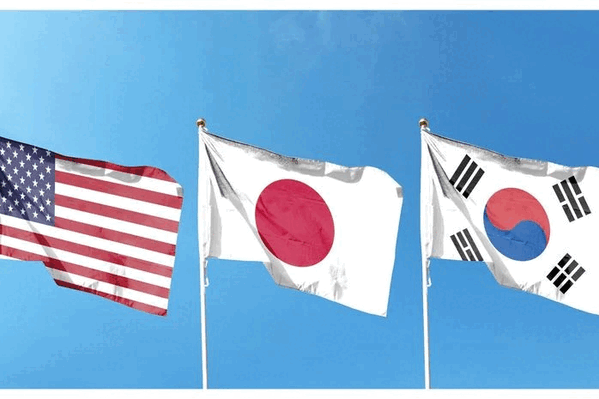 South Korea, US, Japan to Hold Trilateral Diplomatic Talks at APEC