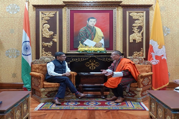 Foreign Secretary Vikram Misri Holds Talks with Bhutan PM Tshering Tobgay in Thimphu