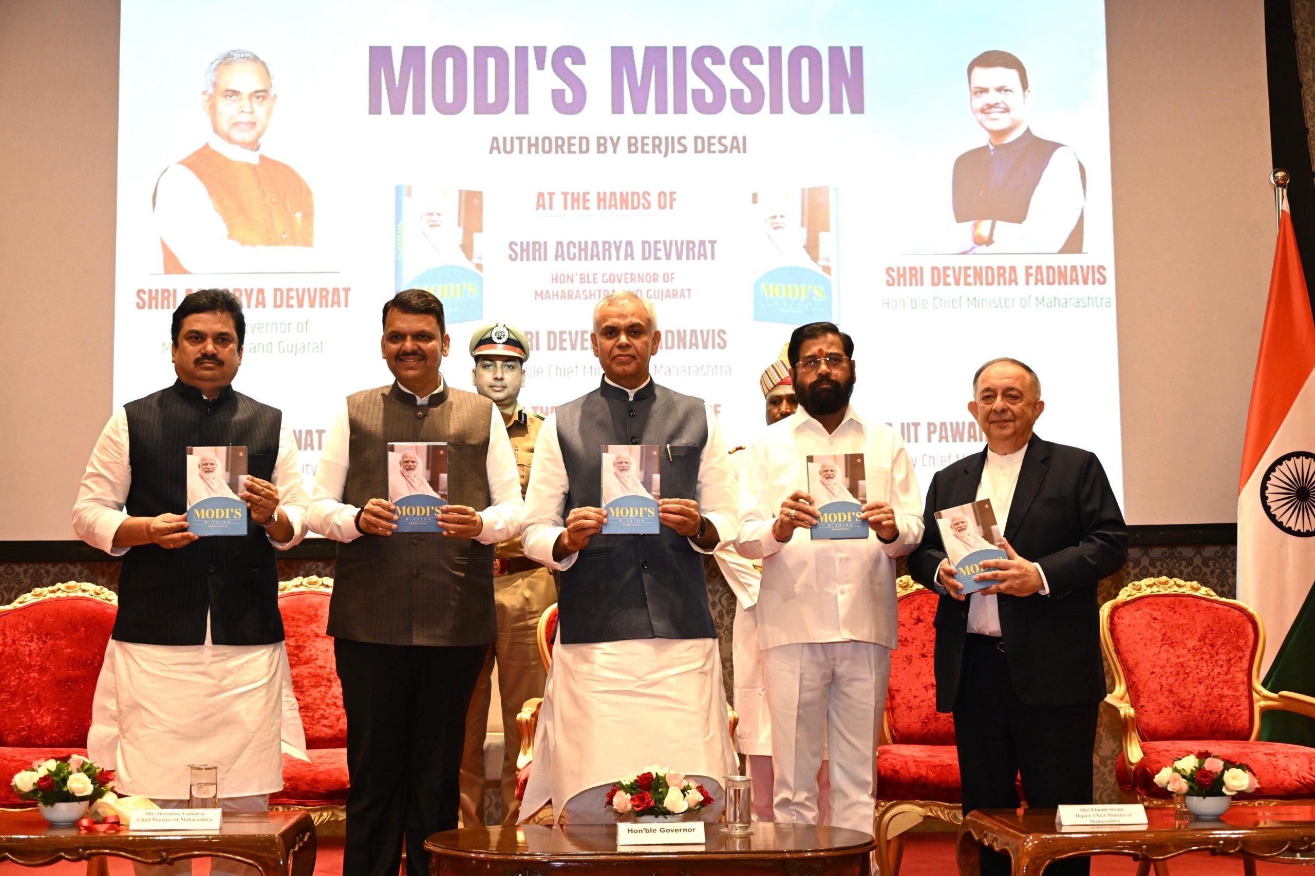 Governor Devvrat and CM Fadnavis Launch Book ‘Modi’s Mission’ in Mumbai
