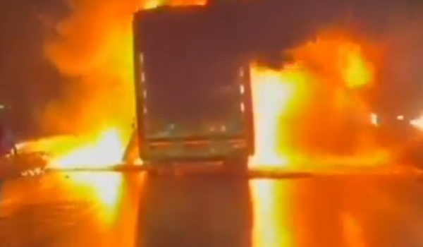 20 People Killed In a Bus Fire Accident In Kurnool District of Andhra Pradesh
