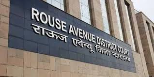 दिल्ली की राउज़ एवेन्यू अदालत ने आईआरसीटीसी होटल भ्रष्टाचार मामले में आरोप तय किए