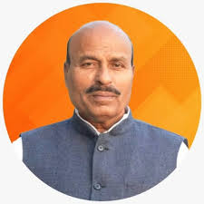 केन्द्रीय मंत्री डॉक्टर वीरेन्द्र कुमार का गोवा दौरा, पीपीई किट और आयुष्मान भारत कार्ड किये वितरित