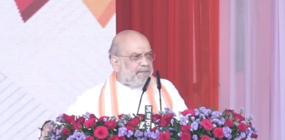 કેન્દ્રીય ગૃહમંત્રી અમિત શાહે, નક્સલવાદીઓને શસ્ત્રો છોડીને સમાજના મુખ્ય પ્રવાહમાં જોડાવાની અપીલ કરી