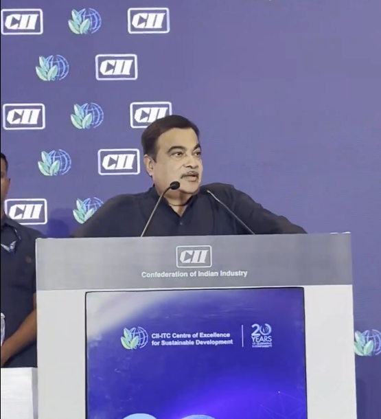 سڑک ٹرانسپورٹ اور شاہراہوں کے وزیر نتن گڈکری نے آج بتایا ہے کہ قومی شاہراہوں کی تعمیر میں اب تک 80 لاکھ ٹن سے زیادہ Waste Material یعنی کوڑے کچرے کا استعمال کیا جاچکا ہے