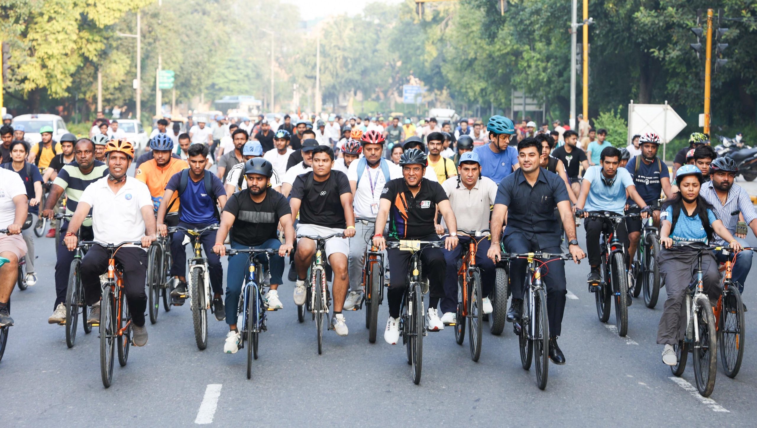 Youth Affairs Minister Mansukh Mandaviya participates in Fit India Sundays on Cycle special edition