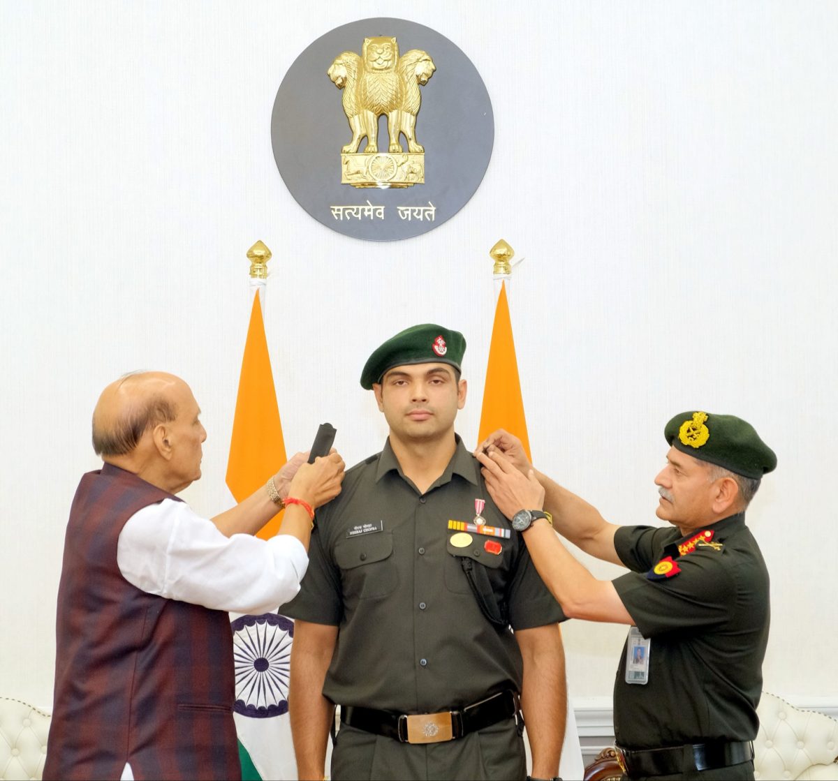 Neeraj Chopra Conferred Honorary Lt Colonel Rank in Territorial Army