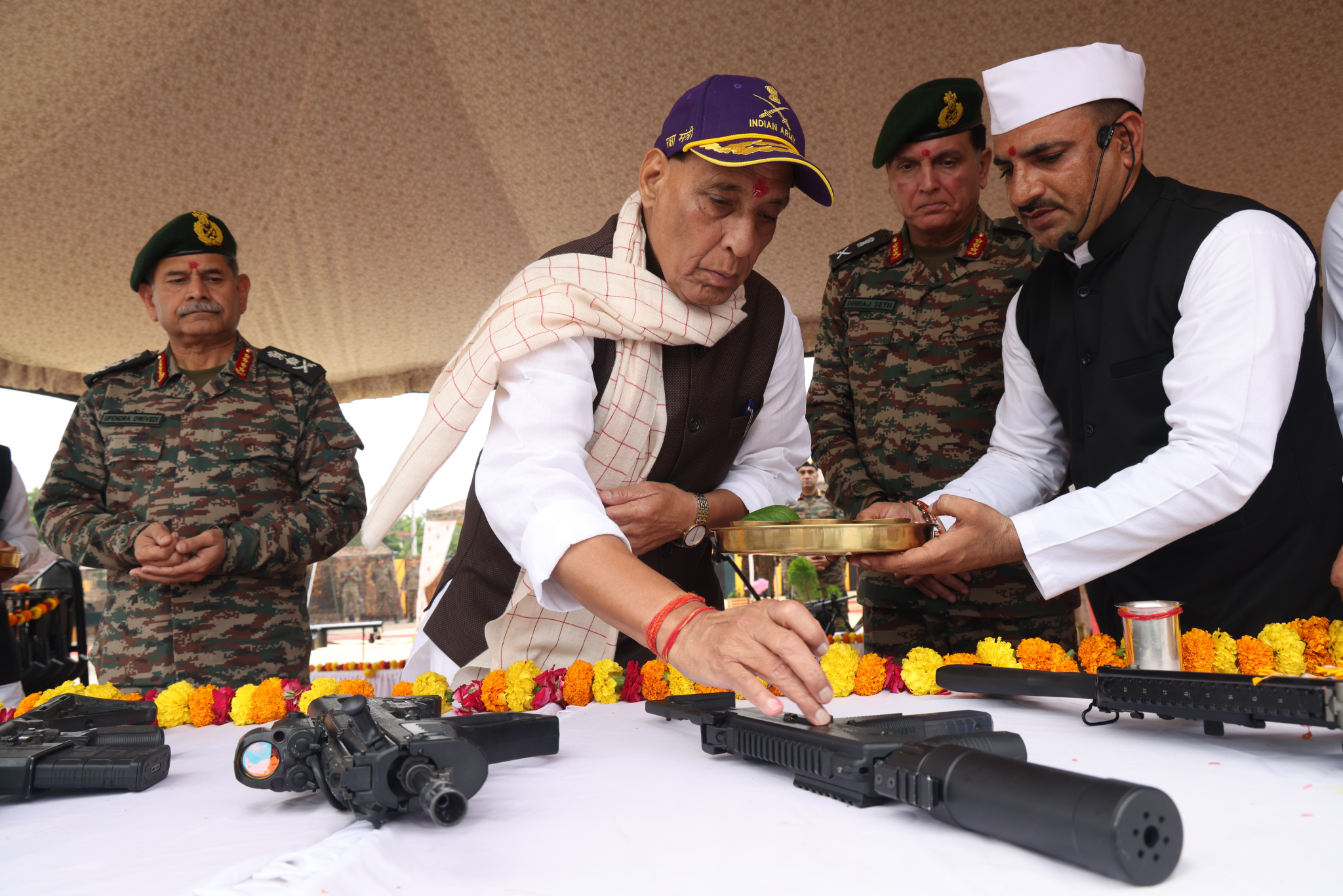Union Defence Minister Warns Pakistan of Decisive Response to Any Sir Creek Misadventure