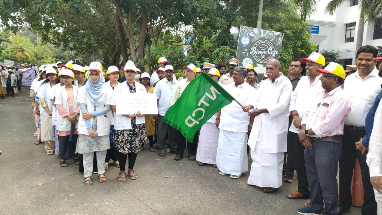 Puducherry CM N. Rangasamy  flags off the Tobacco-Free Youth Campaign 3.0 awareness rally
