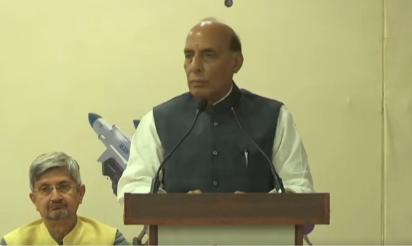 প্ৰতিৰক্ষা খণ্ডত দেশৰ আত্মনিৰ্ভৰশীলতাৰ উল্লেখনীয় অগ্রগতি