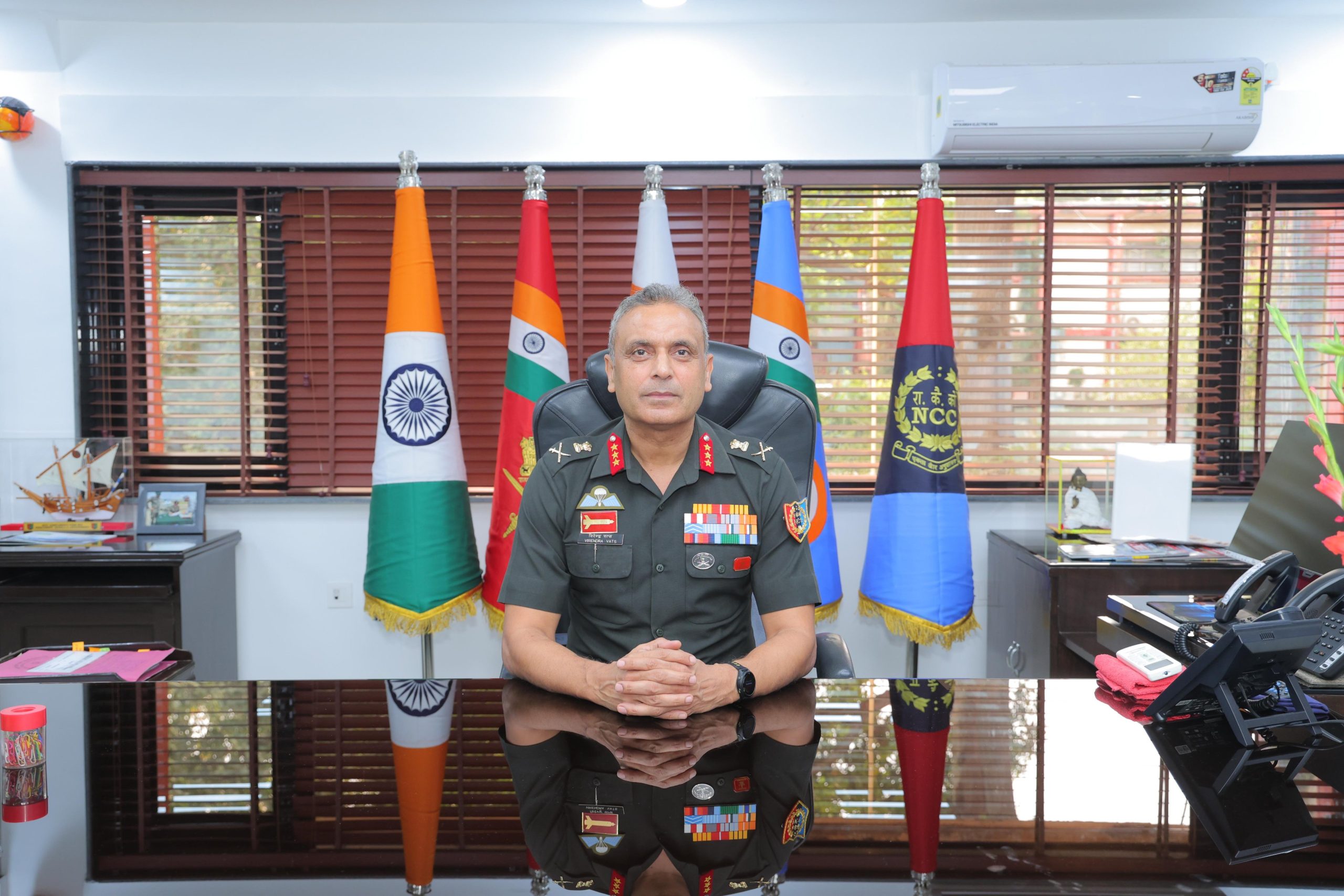 Lt Gen Virendra Vats Takes Charge as Director General of NCC