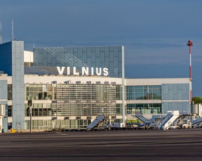 Lithuania suspends air traffic at Vilnius Airport