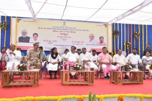 કેન્દ્રીય મંત્રી C.R. પાટીલે નવસારીને 15 કરોડના વિકાસ કાર્યોની ભેટ આપી