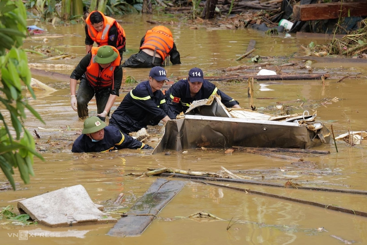 वियतनाम में बारिश से तबाही, अब तक 35 लोगों की मौत