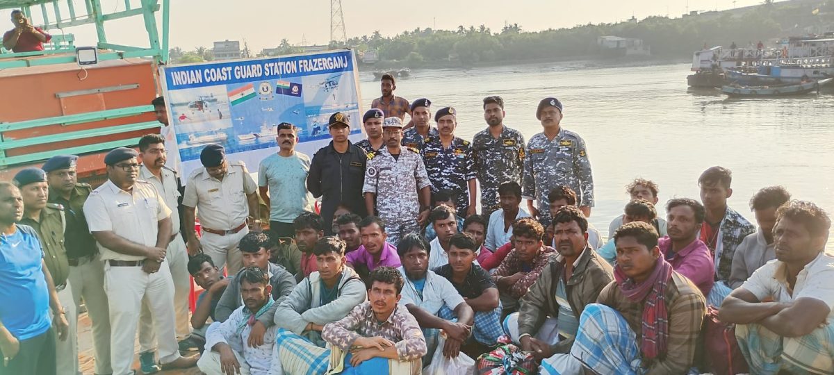 ICG Apprehends Bangladeshi Fishing Boat With 28 Crew in Indian Waters