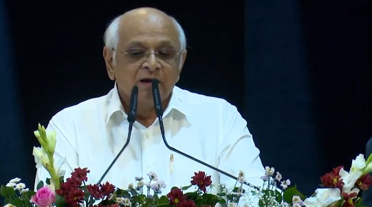 આગામી માર્ચ સુધીમાં રાજ્યના તમામ ખેડૂતોને સિંચાઈ માટે દિવસે વીજળી મળતી થઈ જશે- મુખ્યમંત્રીની જાહેરાત