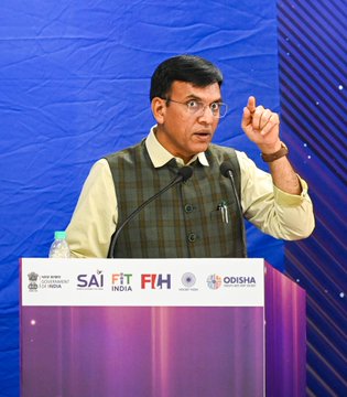 सात नवबंर को भारतीय हॉकी के 100 वर्ष पूरे,1,400 से ज़्यादा हॉकी टूर्नामेंट किए जाएँगे आयोजित :  डॉ. मनसुख मांडविया