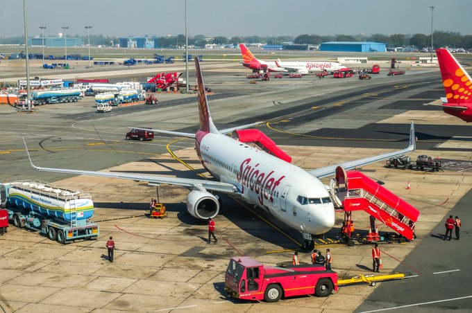 Flight Operations at Delhi’s IGI Airport Delayed Due to Air Traffic Control Technical Issue