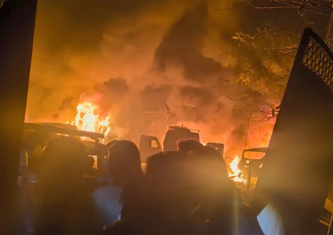 जम्मू-कश्मीर: नौगाम पुलिस स्टेशन में हुए विस्फोट में 9 लोगों की मौत