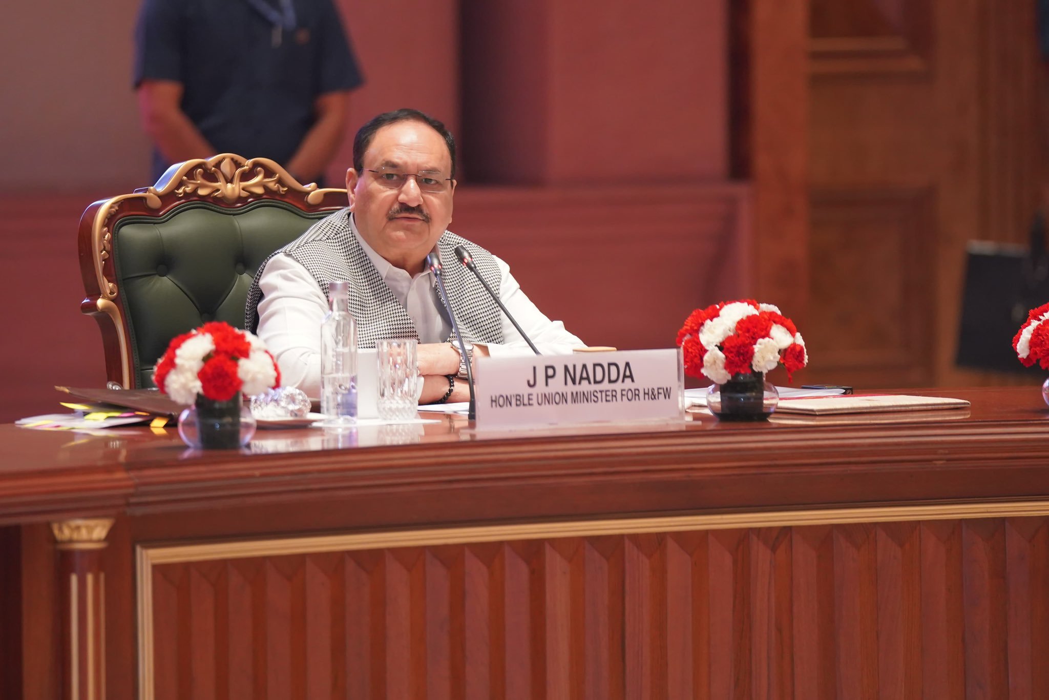 विश्वसनीय प्रत्यारोपण और किफायती दवाओं की अमृत योजना ने पूरे किए दस साल