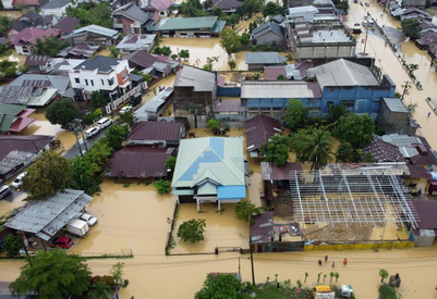 Indonesia Disasters Claim 248 Lives as Tsunami, Earthquake and Flood Devastate Aceh and Sumatra
