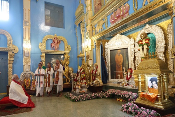 श्री सत्‍य साईंबाबा की दिव्‍य अनुभूति में रहना हमेशा भावनात्‍मक और आध्‍यात्मिक अनुभव रहा: पीएम मोदी